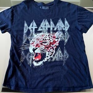 Def Leppard Black Leopard Graphic Band Logo Short Sleeve T-Shirt Women's Mens M